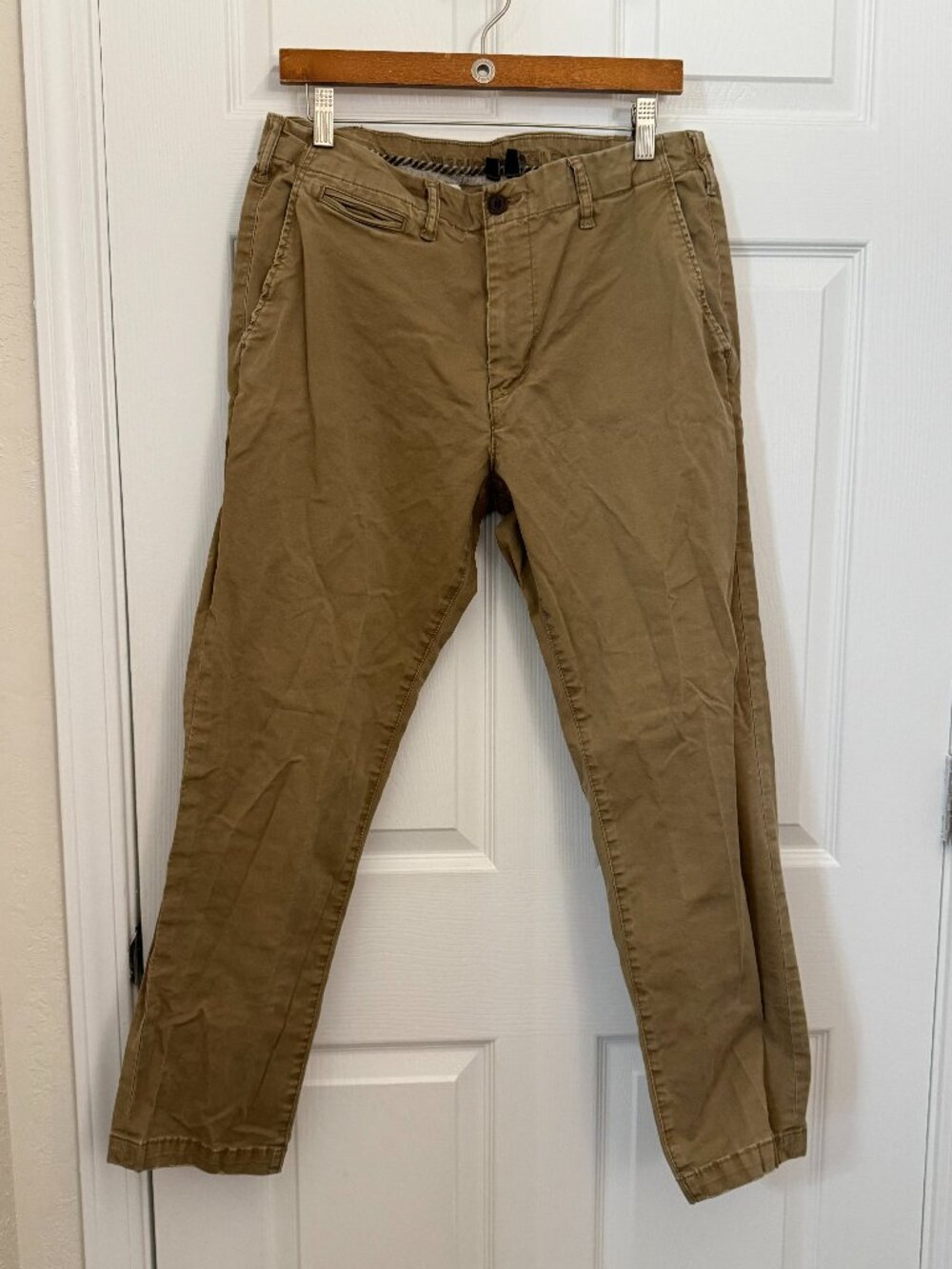American Eagle Outfitters Flex Khaki Chino Pants - Size 34x30